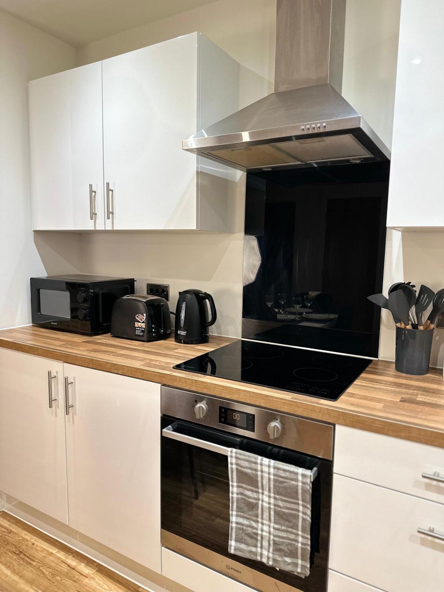 Luxury 2-Bed High-Rise In Manchester With Parking Екстериор снимка
